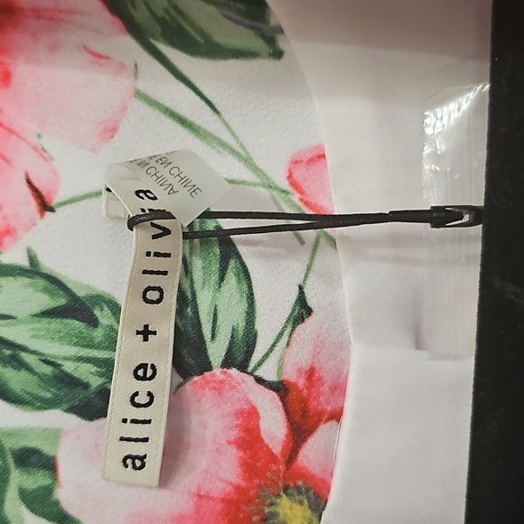 Alice + Olivia NWT Latoya Floral Long Sleeve Blazer Dress Size 2 - Picture 5 of 7